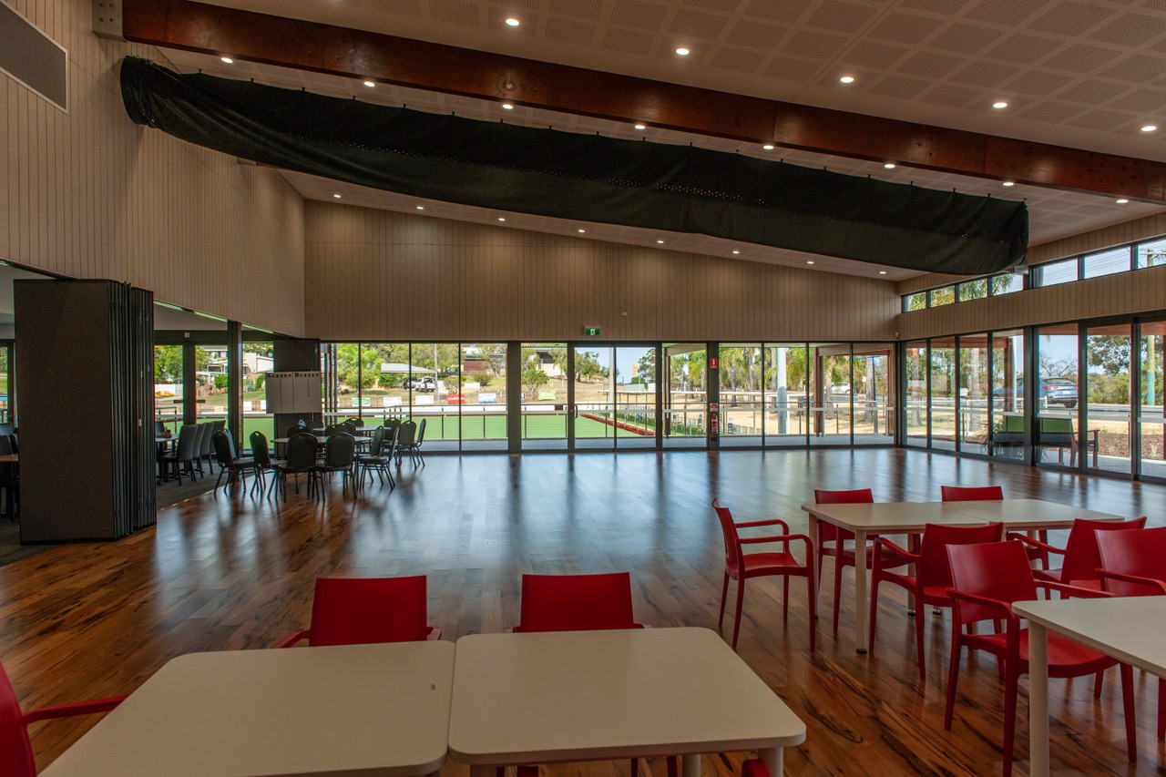 Eaton Bowls Club 17 Large